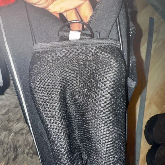 NEW w tags -L&W Tennis/pickleball X-Body Stylish Tote - Picture 6 of 10